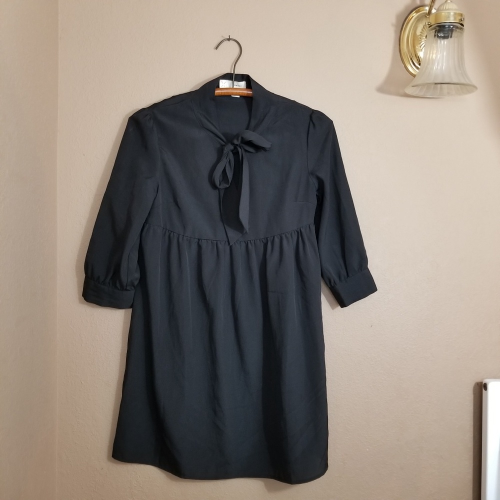 Urban Outfitters || pins and needles now tie dress